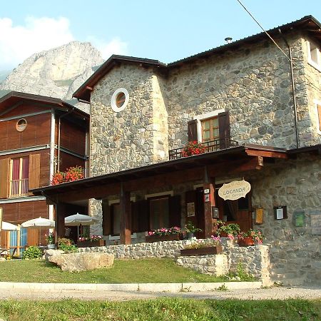 Locanda Del Sorriso Entracque Bagian luar foto