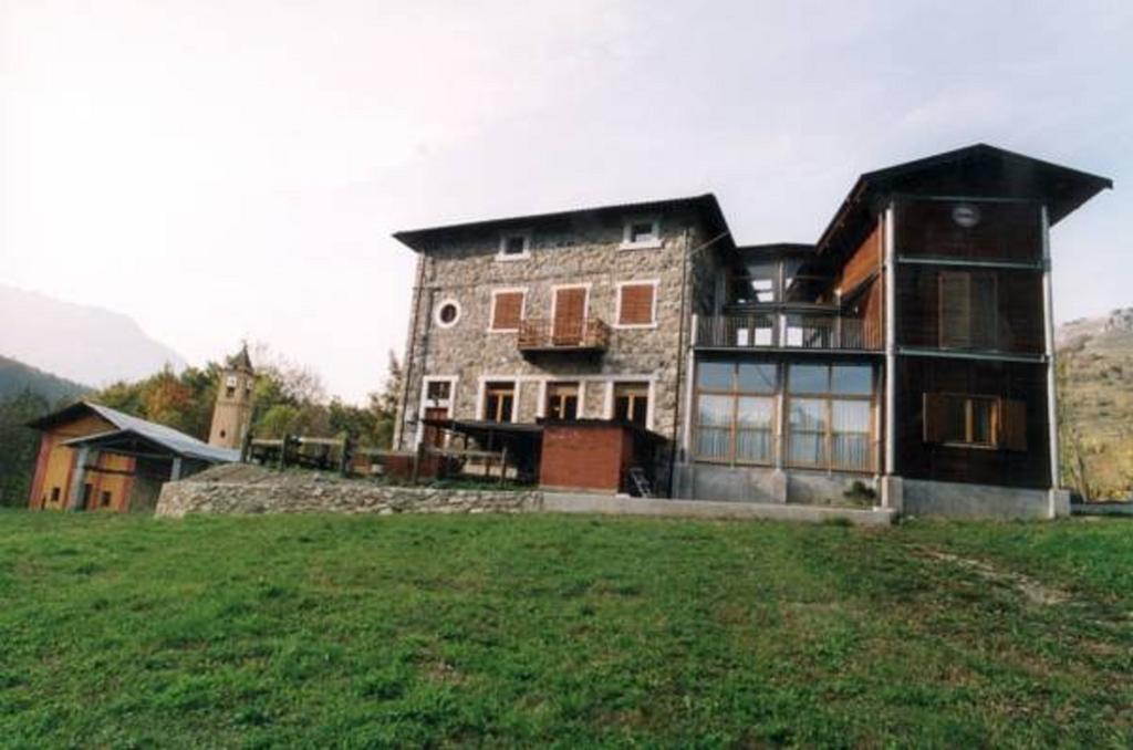 Locanda Del Sorriso Entracque Bagian luar foto